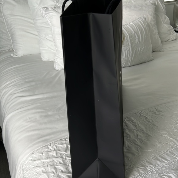 Large Chanel Shopping Bag - Picture 4 of 4